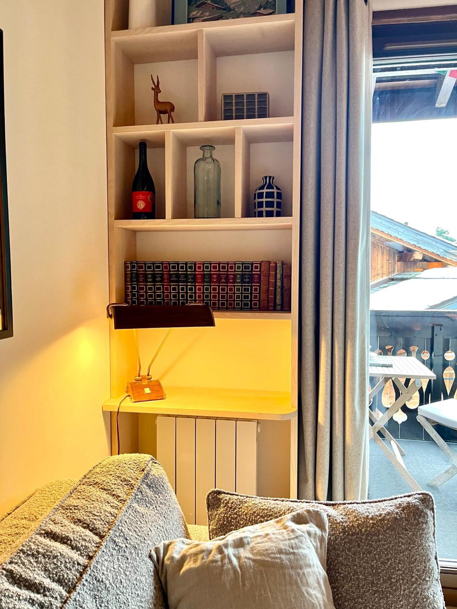 Appartement Ensoleille Aux Tines, Vue Massif Chamonix Exteriör bild